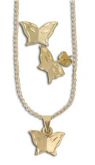 Conjunto de brincos, pingente e corrente folheados a ouro co